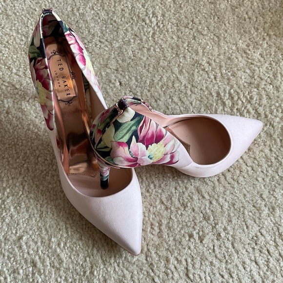 Ted Naker London Pink Heels - Picture 2 of 3